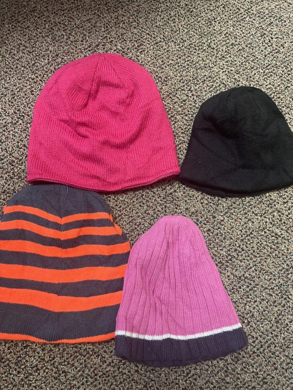 Lot Of 4 Nike Beanies Youth Girls Boys Pink Orange Black One Size